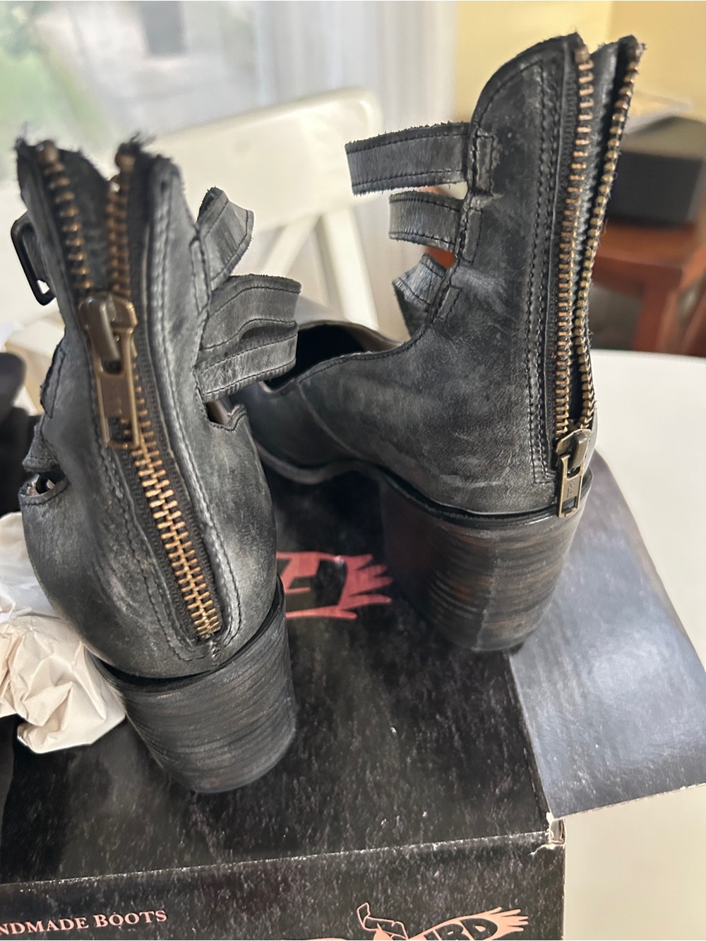 Free bird gorgeous! Black Strappy Mary Jane Block Heels - Picture 13 of 13